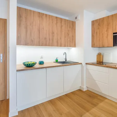 Ground Floor Kasprowicza 20b Daire *